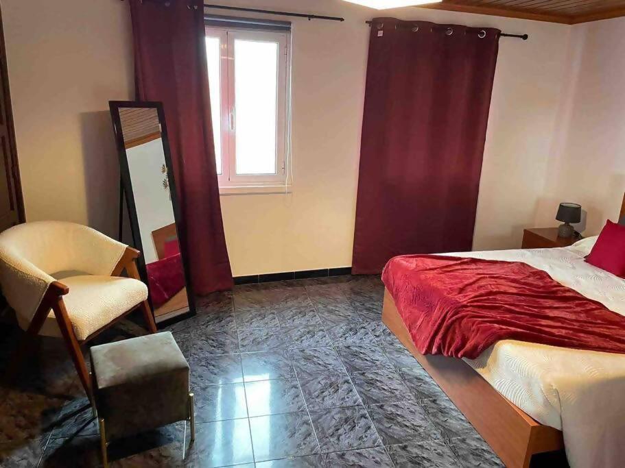 Alvarenga House Maia  Экстерьер фото